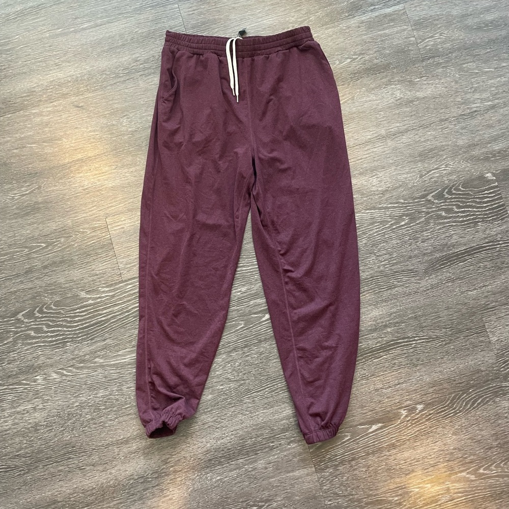Vuori purple soft comfy joggers